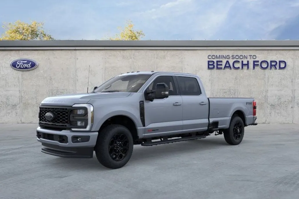 2025 Ford F-350 Lariat photo 1