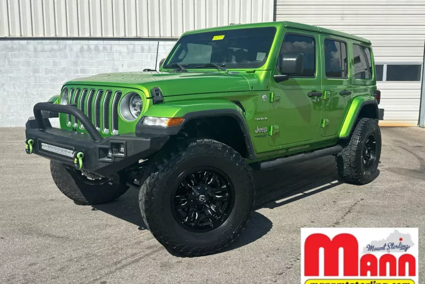2019 Jeep Wrangler Unlimited Sahara photo 1