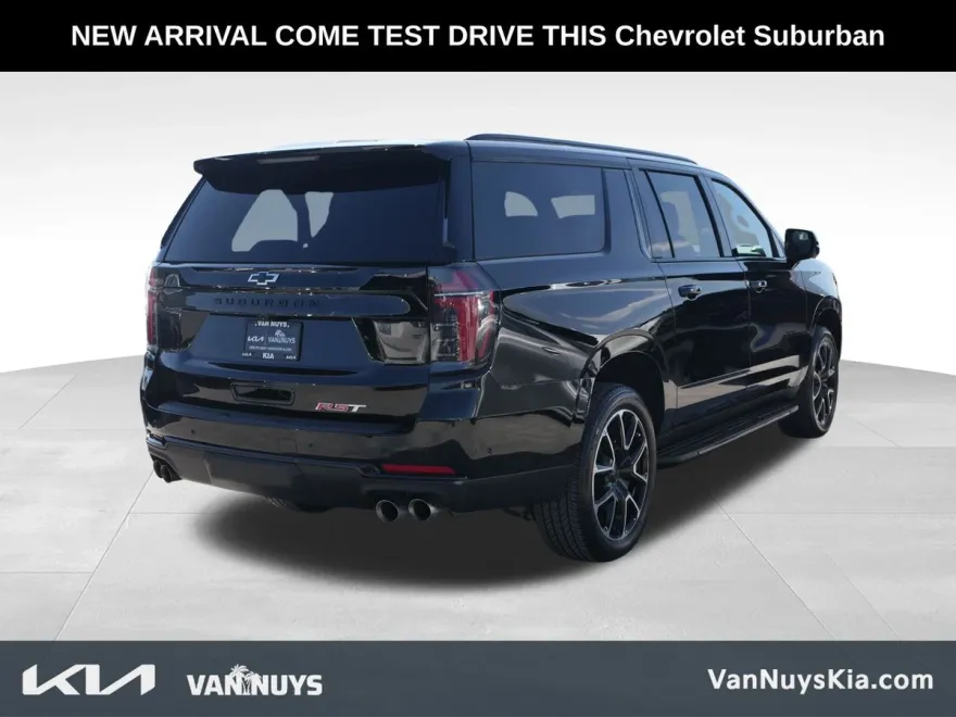 2025 Chevrolet Suburban RST photo 1