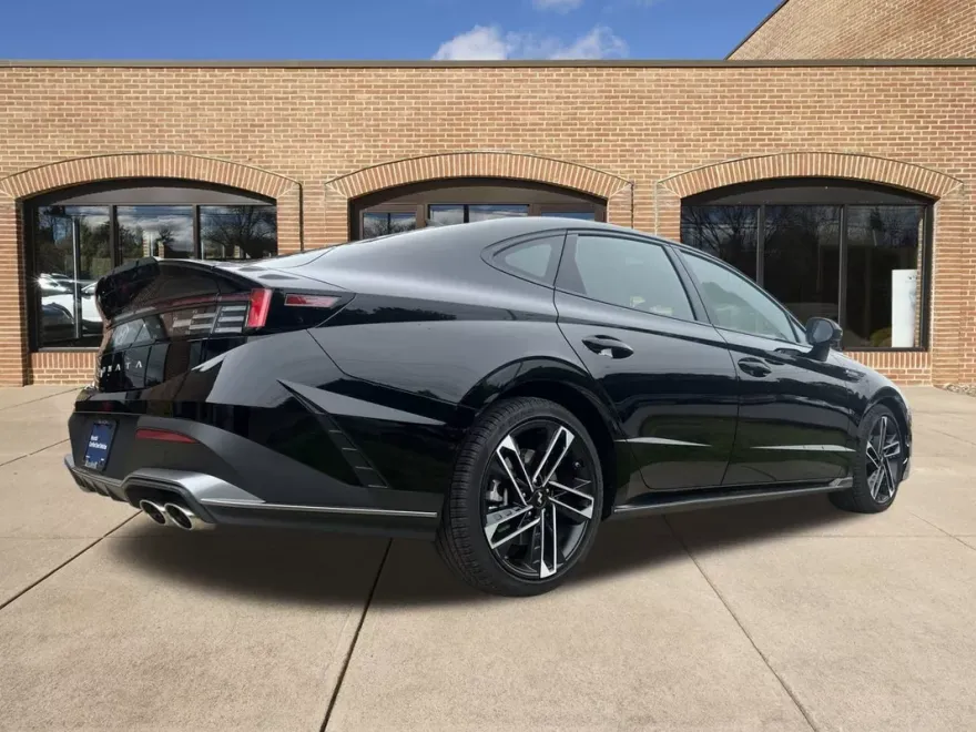 2025 Hyundai Sonata N Line photo 1