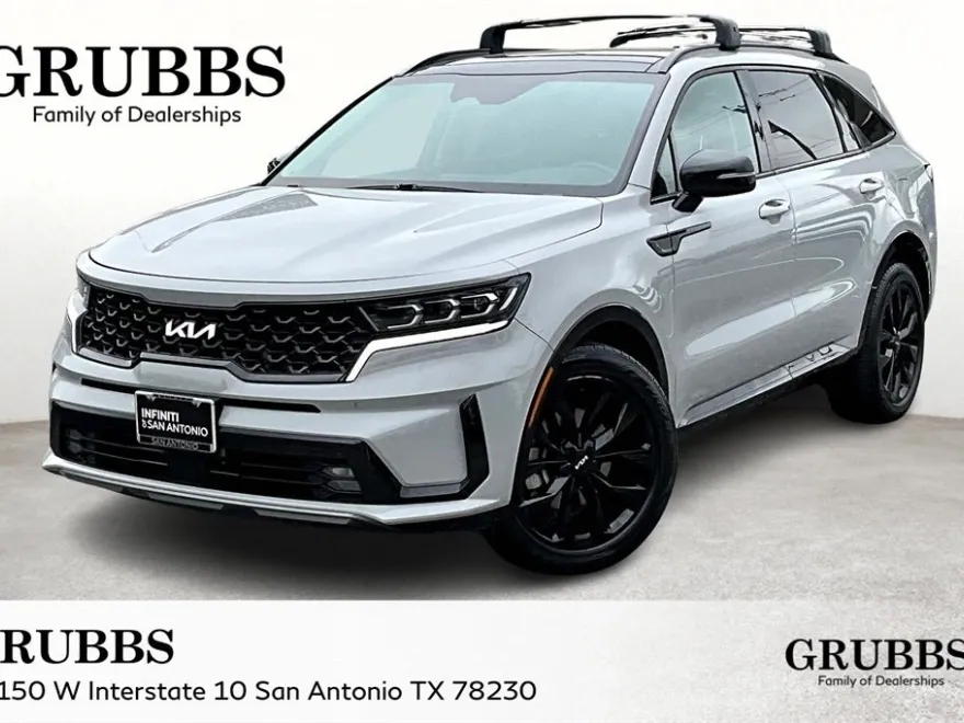2022 Kia Sorento SX photo 1