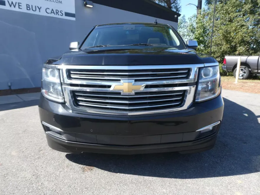 2016 Chevrolet Suburban LTZ photo 1