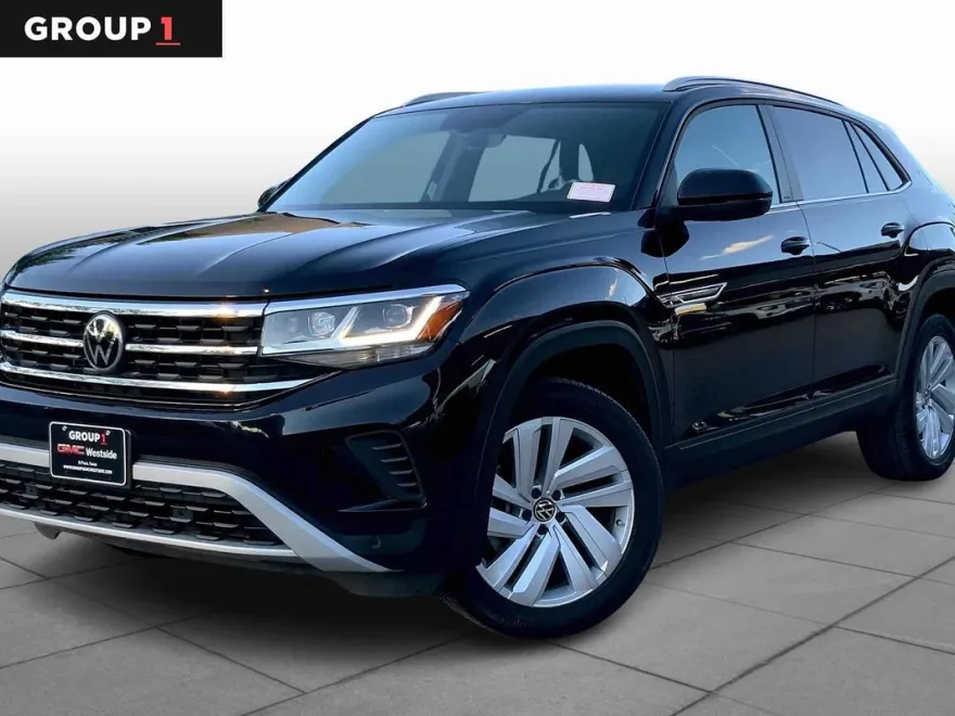 2021 Volkswagen Atlas Cross Sport V6 SE Technology photo 1