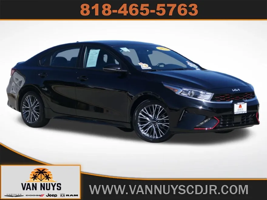 2023 Kia Forte GT-Line photo 1