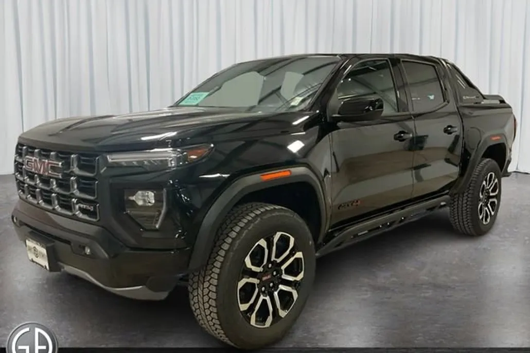 2025 Gmc Canyon AT4 photo 1