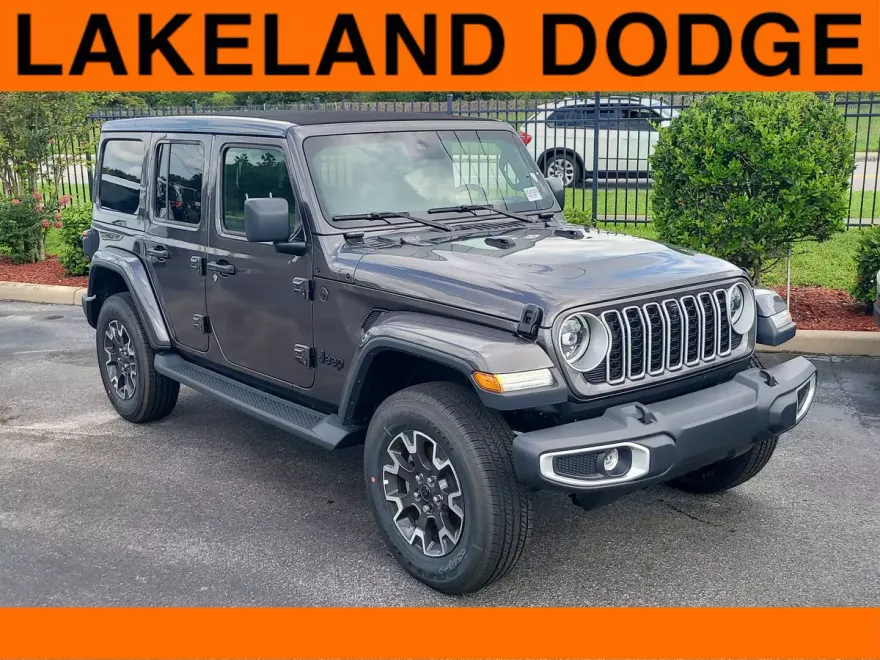 2025 Jeep Wrangler Sahara photo 1