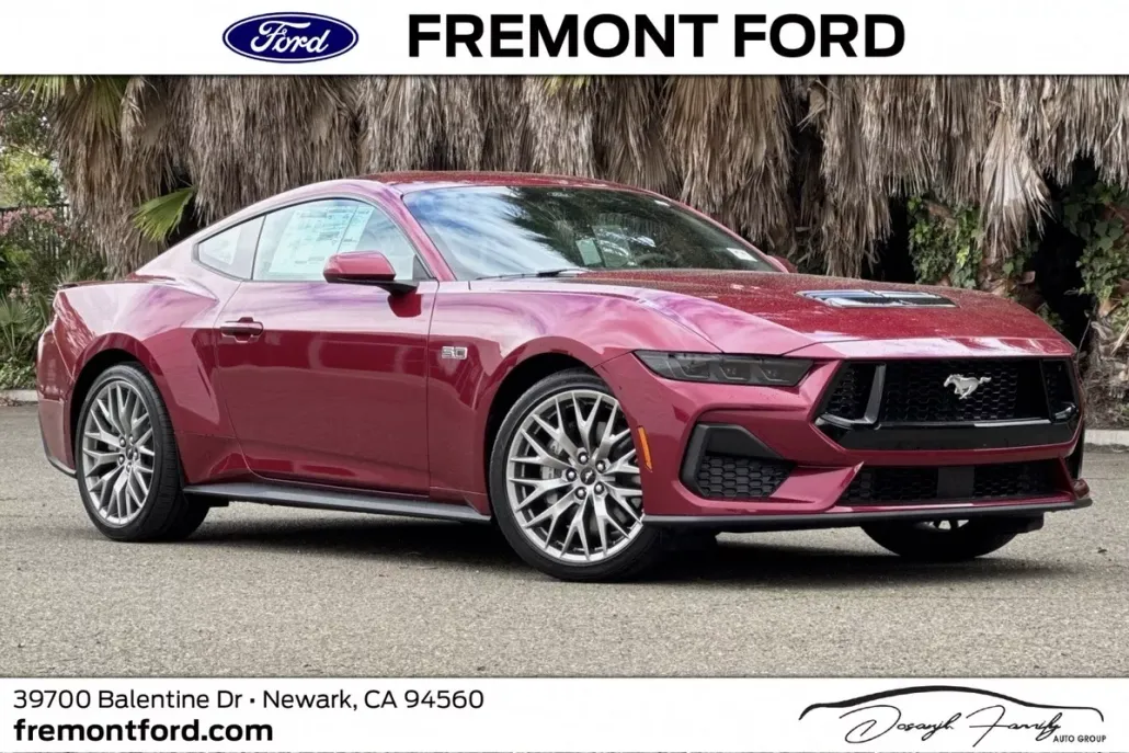 2025 Ford Mustang GT Premium photo 1