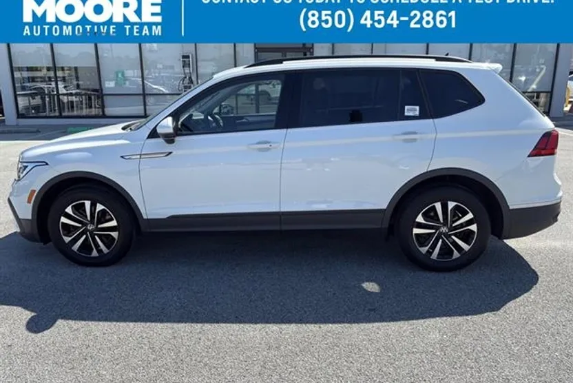 2024 Volkswagen Tiguan S photo 1