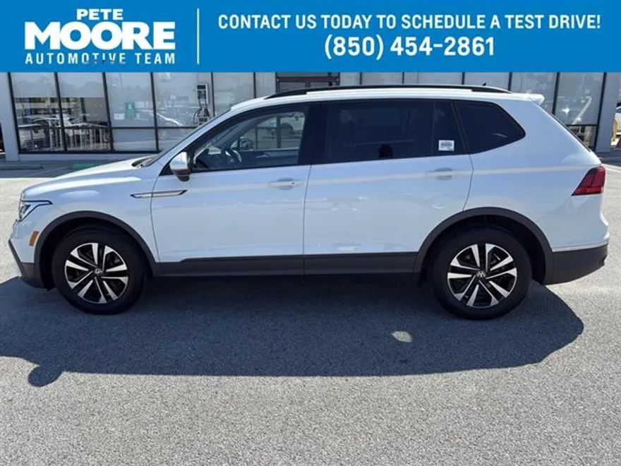 2024 Volkswagen Tiguan S photo 1