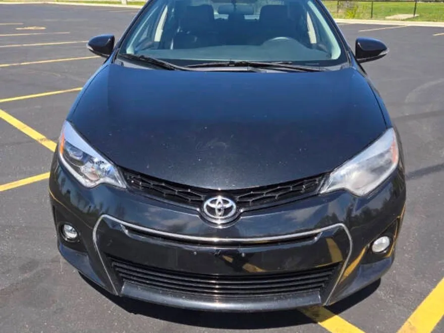 2014 Toyota Corolla S photo 1