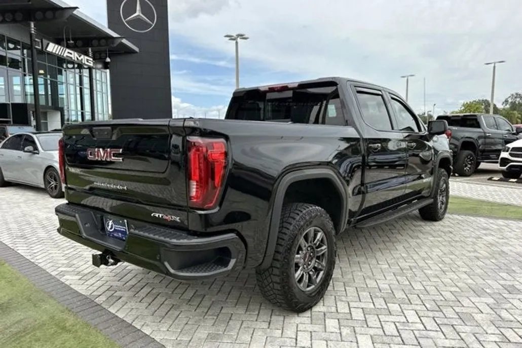2024 Gmc Sierra 1500 AT4X photo 1