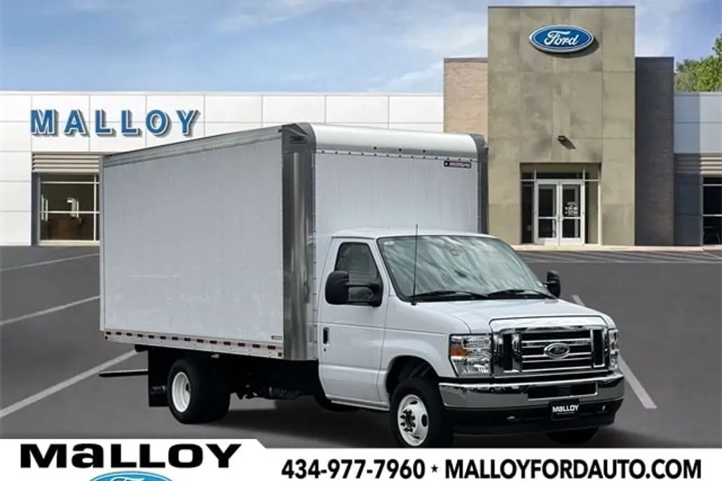 2025 Ford E-350 photo 1