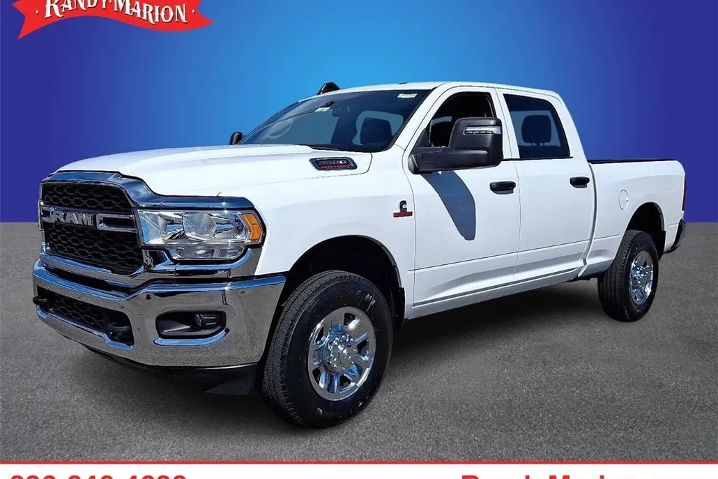 2023 Ram 3500 Tradesman photo 1