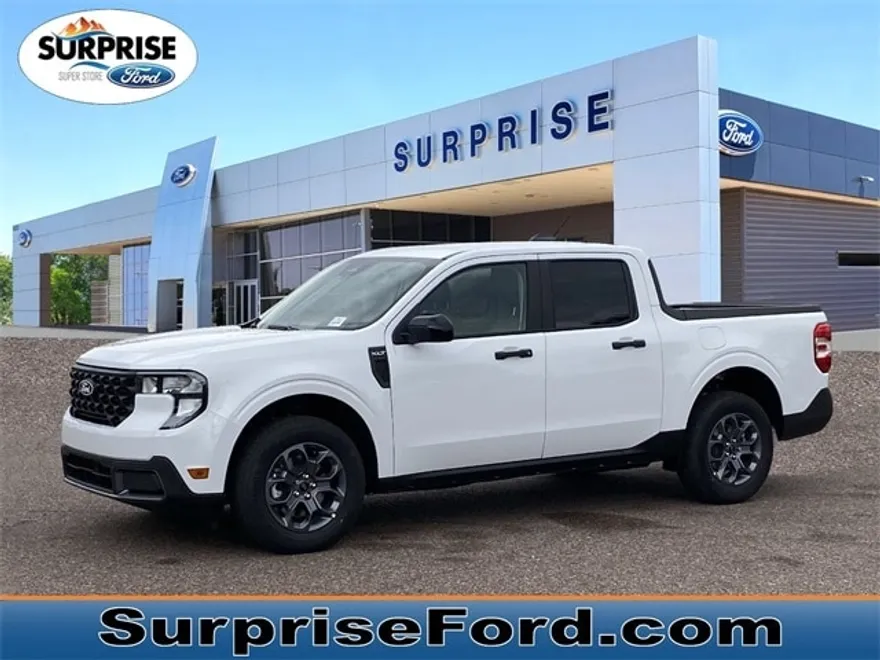 2025 Ford Maverick XLT photo 1