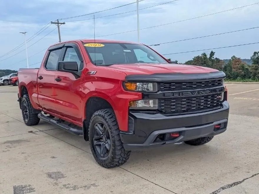 2019 Chevrolet Silverado 1500 Custom Trail Boss photo 1