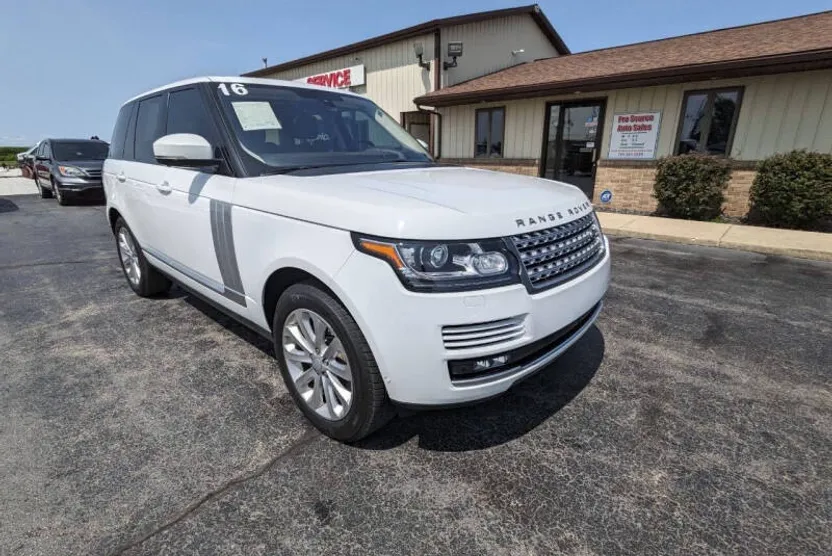 2016 Land Rover Range Rover HSE photo 1