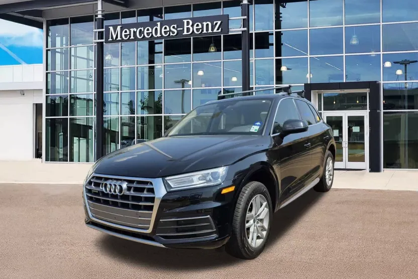 2020 Audi Q5 Premium photo 1