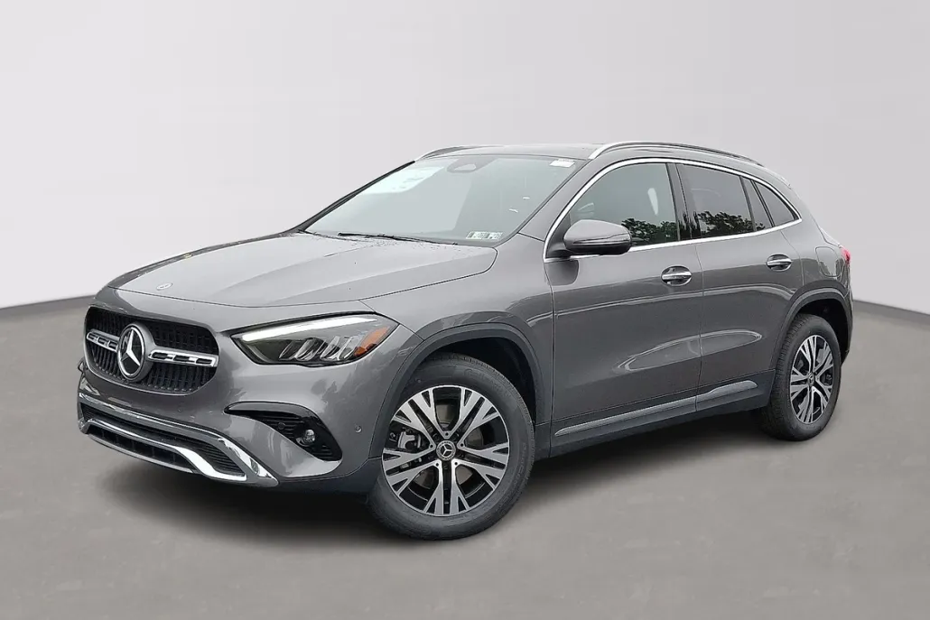 2026 Mercedes Benz GLA 250 4MATIC photo 1