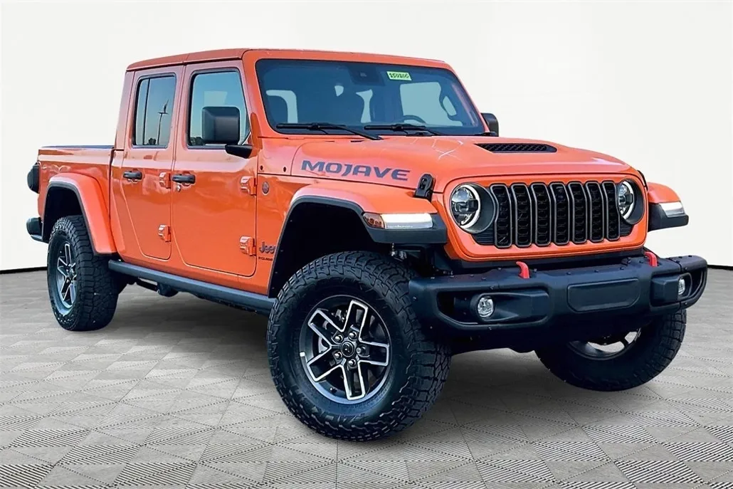 2025 Jeep Gladiator Mojave photo 1