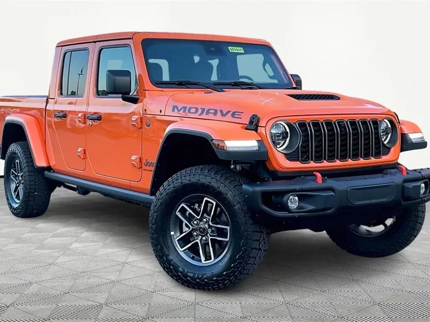 2025 Jeep Gladiator Mojave photo 1