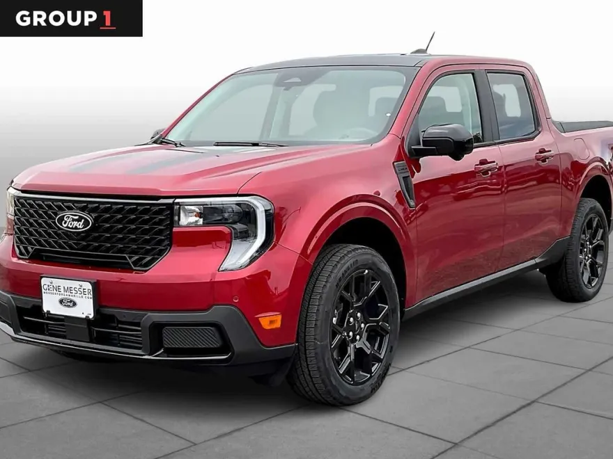 2025 Ford Maverick Lariat photo 1