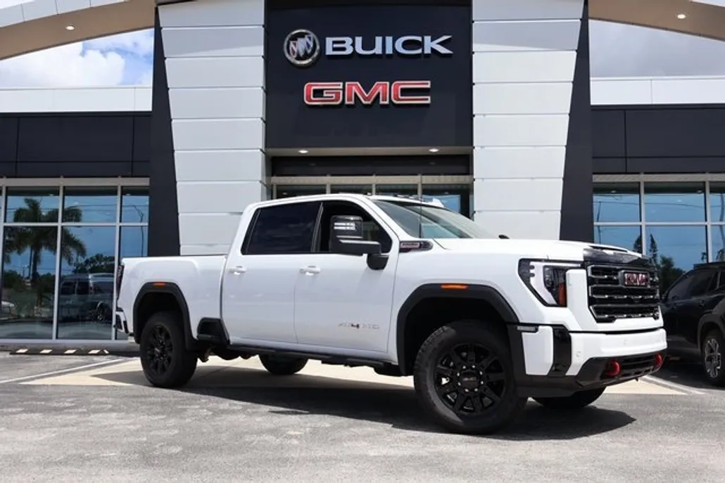 2025 Gmc Sierra 2500 HD AT4 photo 1