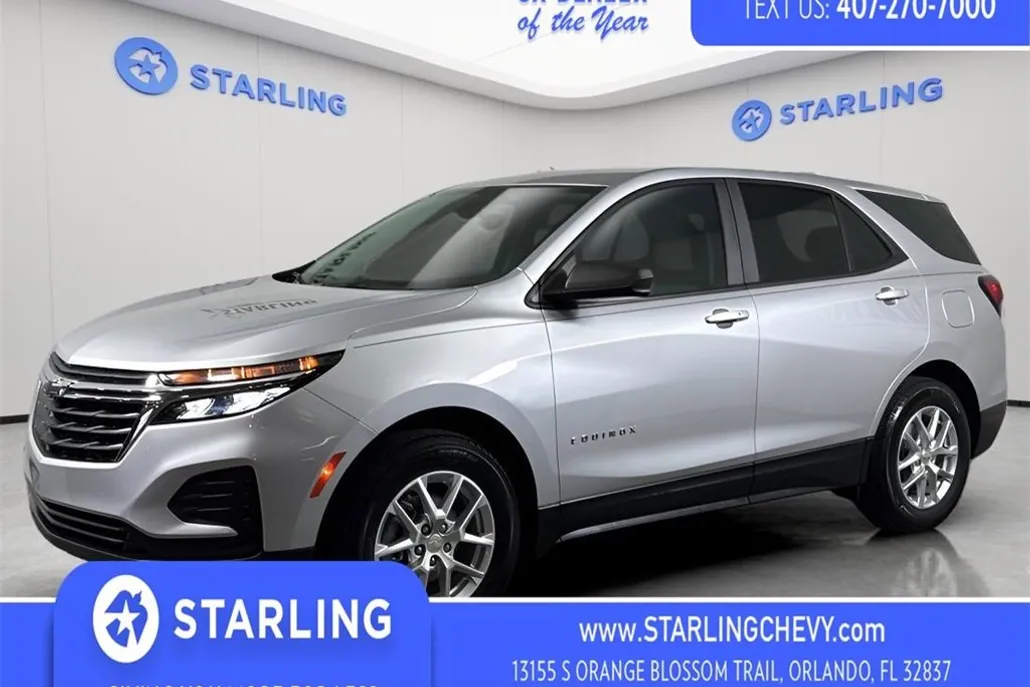 2022 Chevrolet Equinox LS photo 1