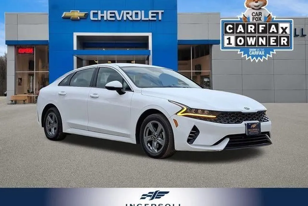 2021 Kia K5 LXS photo 1