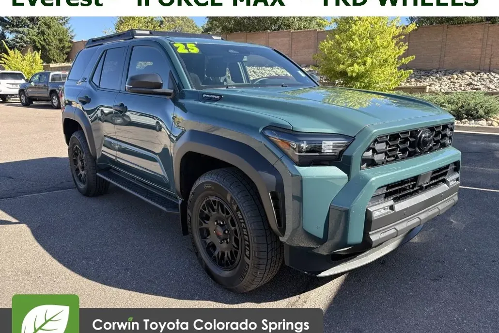 2025 Toyota 4Runner TRD photo 1