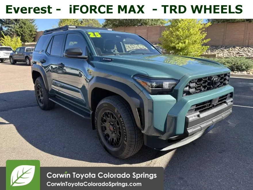 2025 Toyota 4Runner TRD photo 1