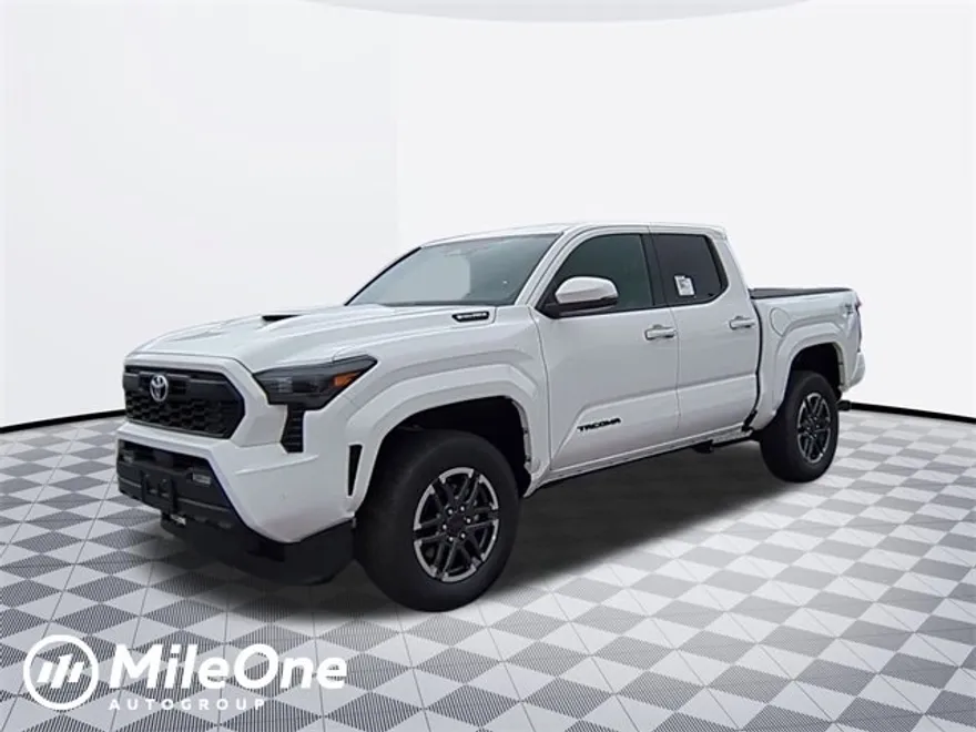 2025 Toyota Tacoma TRD Sport photo 1