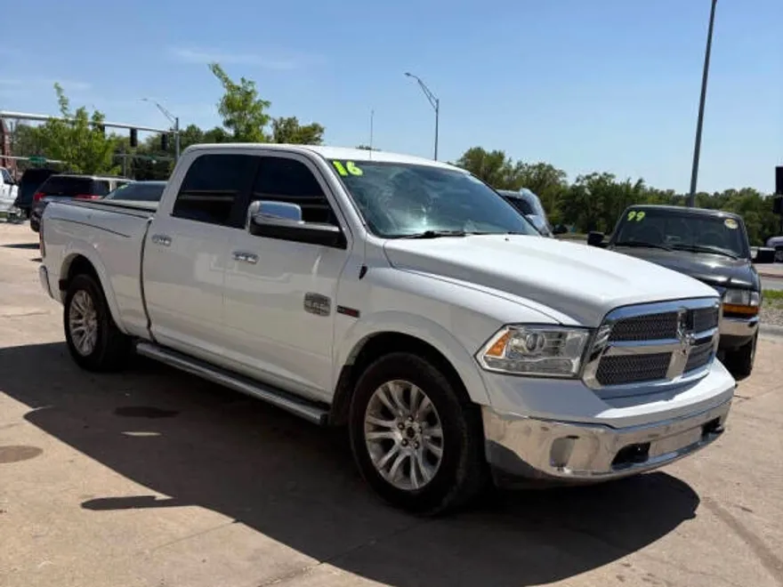 2016 Ram 1500 Longhorn photo 1