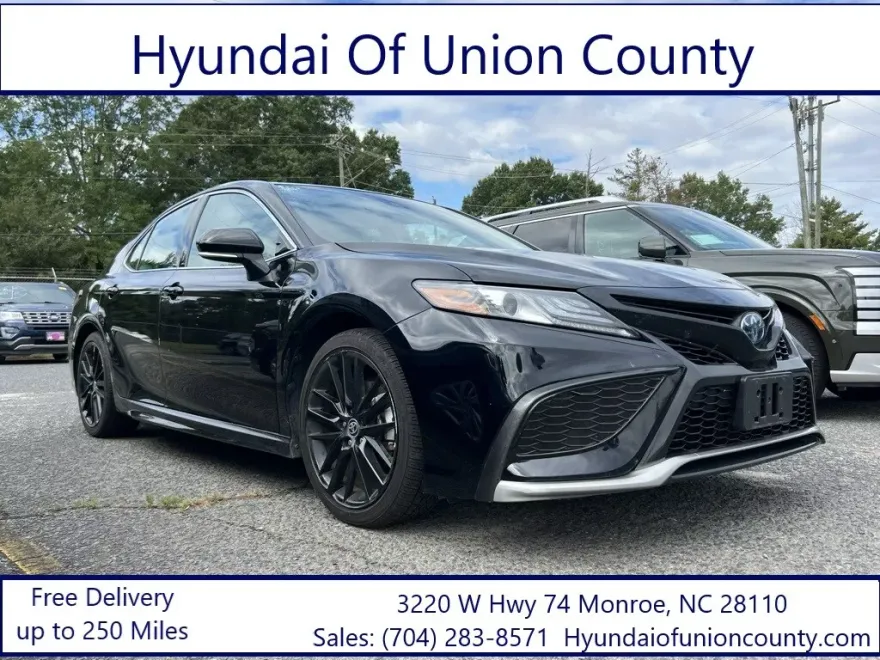 2024 Toyota Camry XSE photo 1