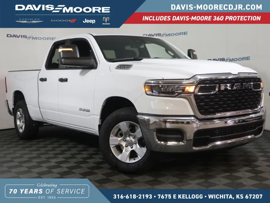 2025 Ram 1500 Tradesman photo 1