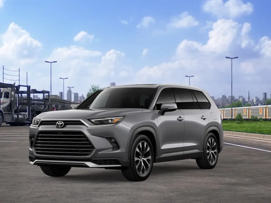 2026 Toyota Highlander Hybrid Limited photo 1