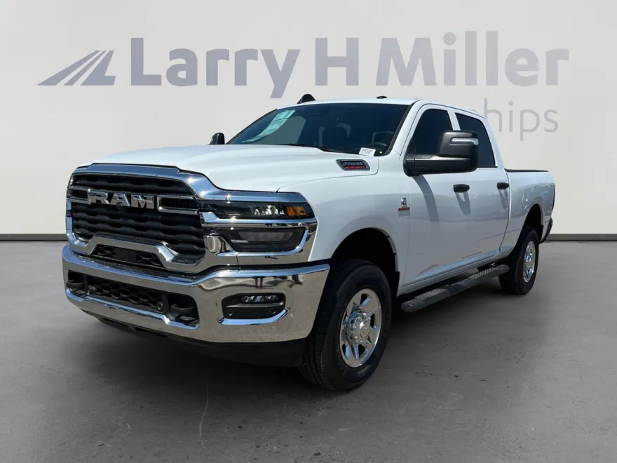 2025 Ram 2500 Tradesman photo 1