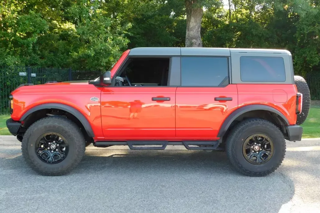 2024 Ford Bronco Wildtrak photo 1