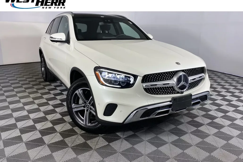 2022 Mercedes Benz GLC 300 4MATIC photo 1