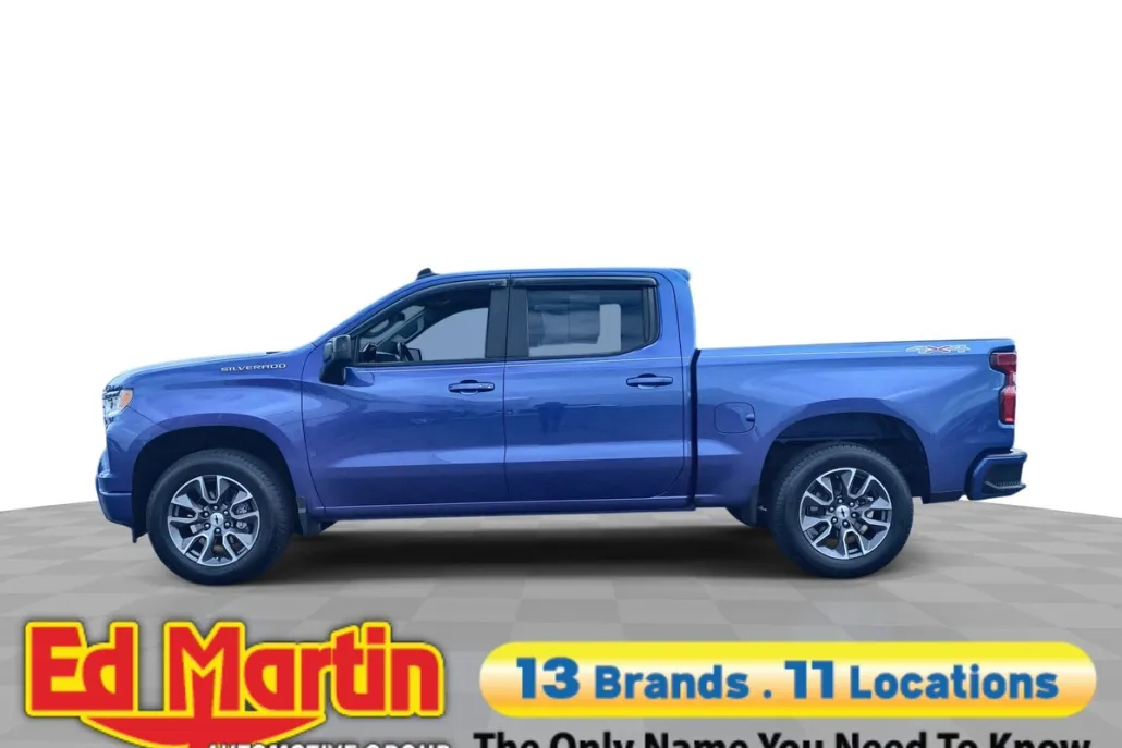 2022 Chevrolet Silverado 1500 RST photo 1