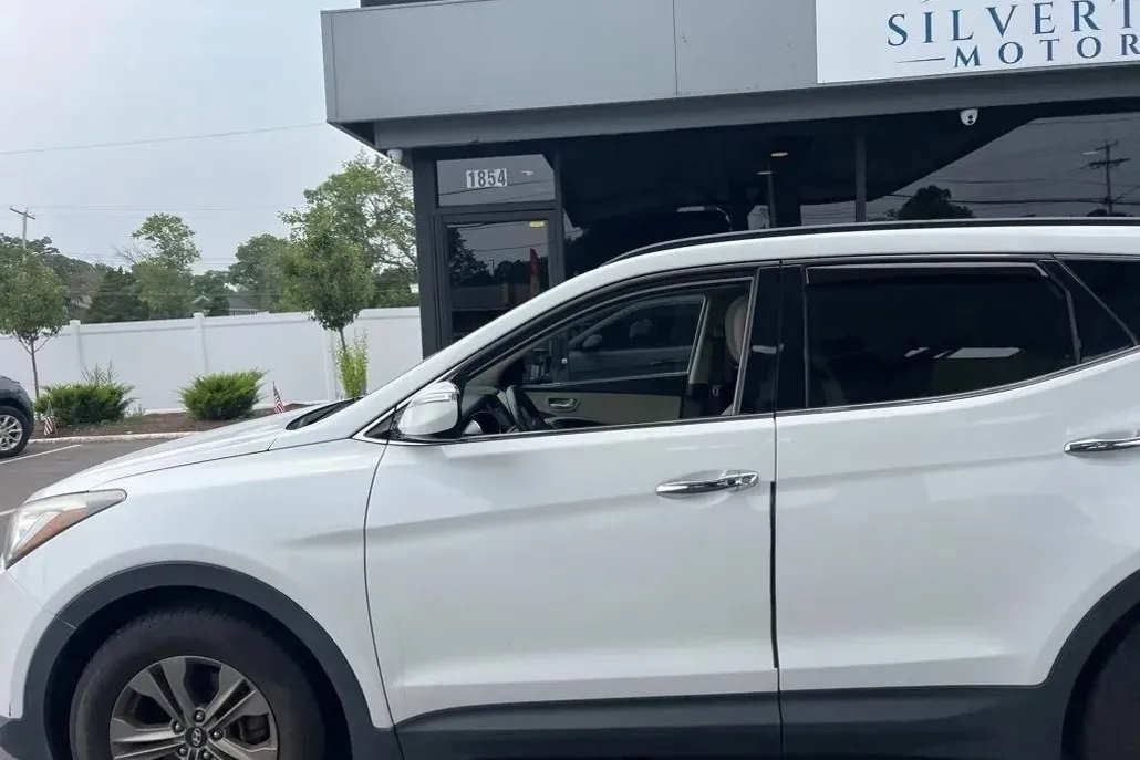 2016 Hyundai Santa Fe Sport photo 1