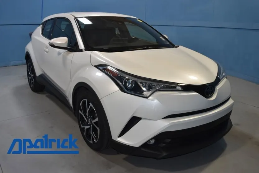 2019 Toyota C-HR Limited photo 1