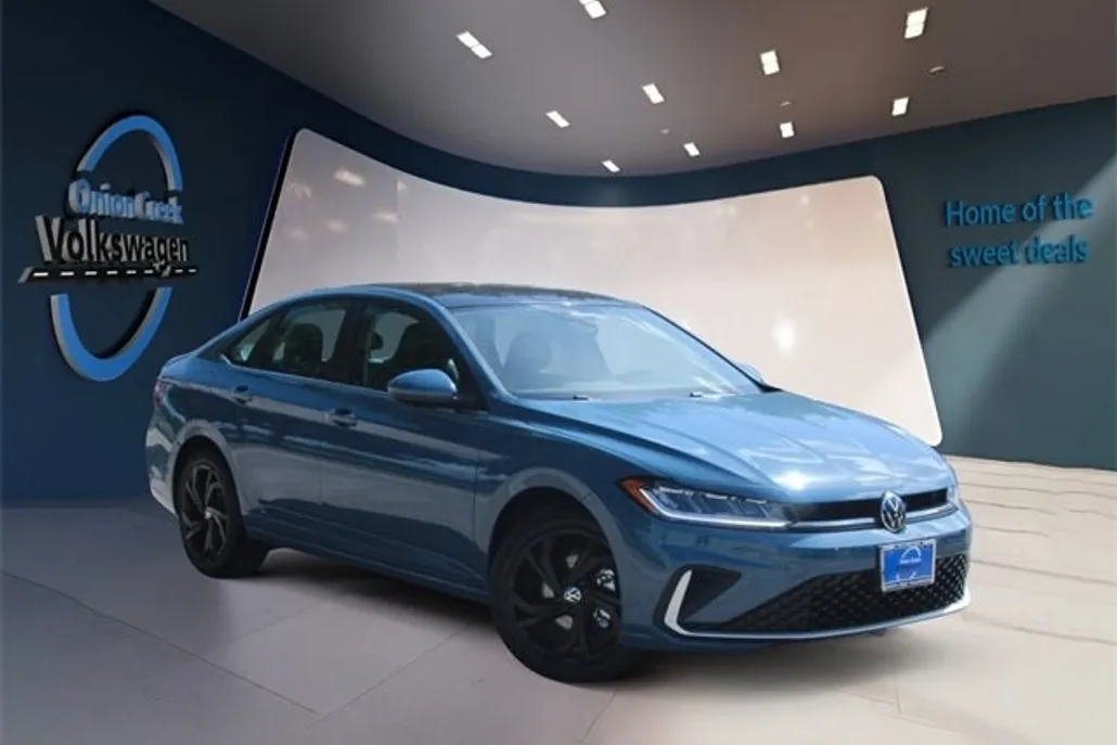 2025 Volkswagen Jetta 1.5T SE photo 1