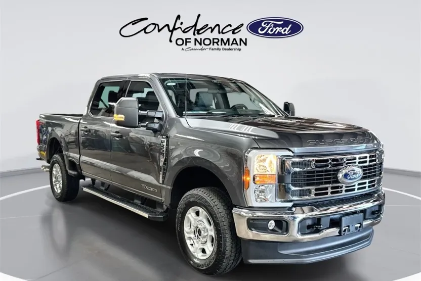 2026 Ford F-250 XLT FX4 photo 1