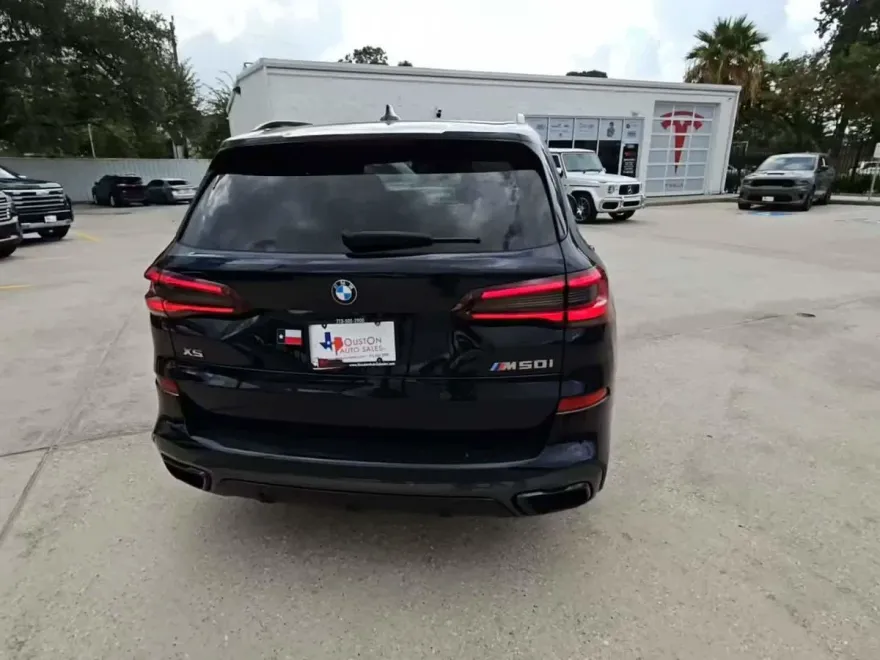 2022 Bmw X5 M50i photo 1