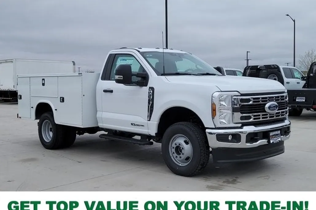 2025 Ford F-350 photo 1