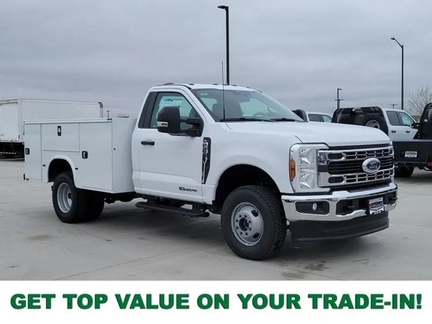 2025 Ford F-350 photo 1