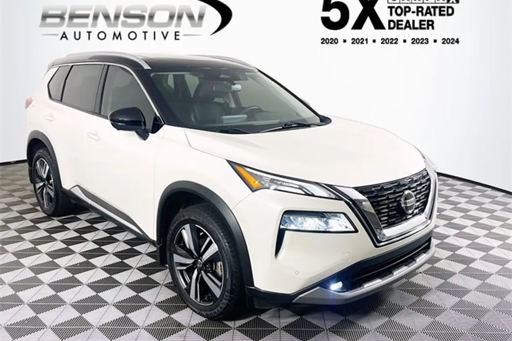2021 Nissan Rogue SL photo 1