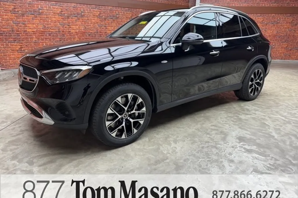 2025 Mercedes Benz GLC 350e 4MATIC photo 1