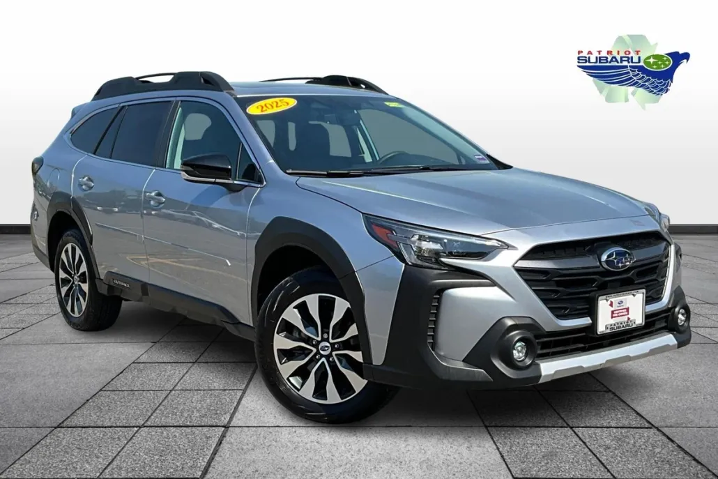 2025 Subaru Outback Limited photo 1