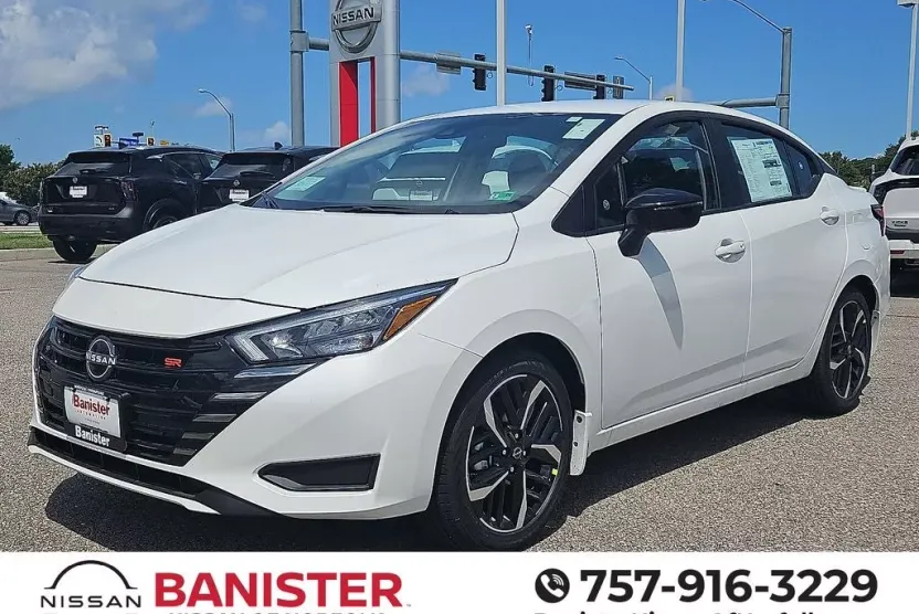 2025 Nissan Versa SR photo 1